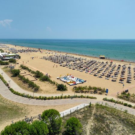Il Tridente Hotel Bibione Eksteriør billede