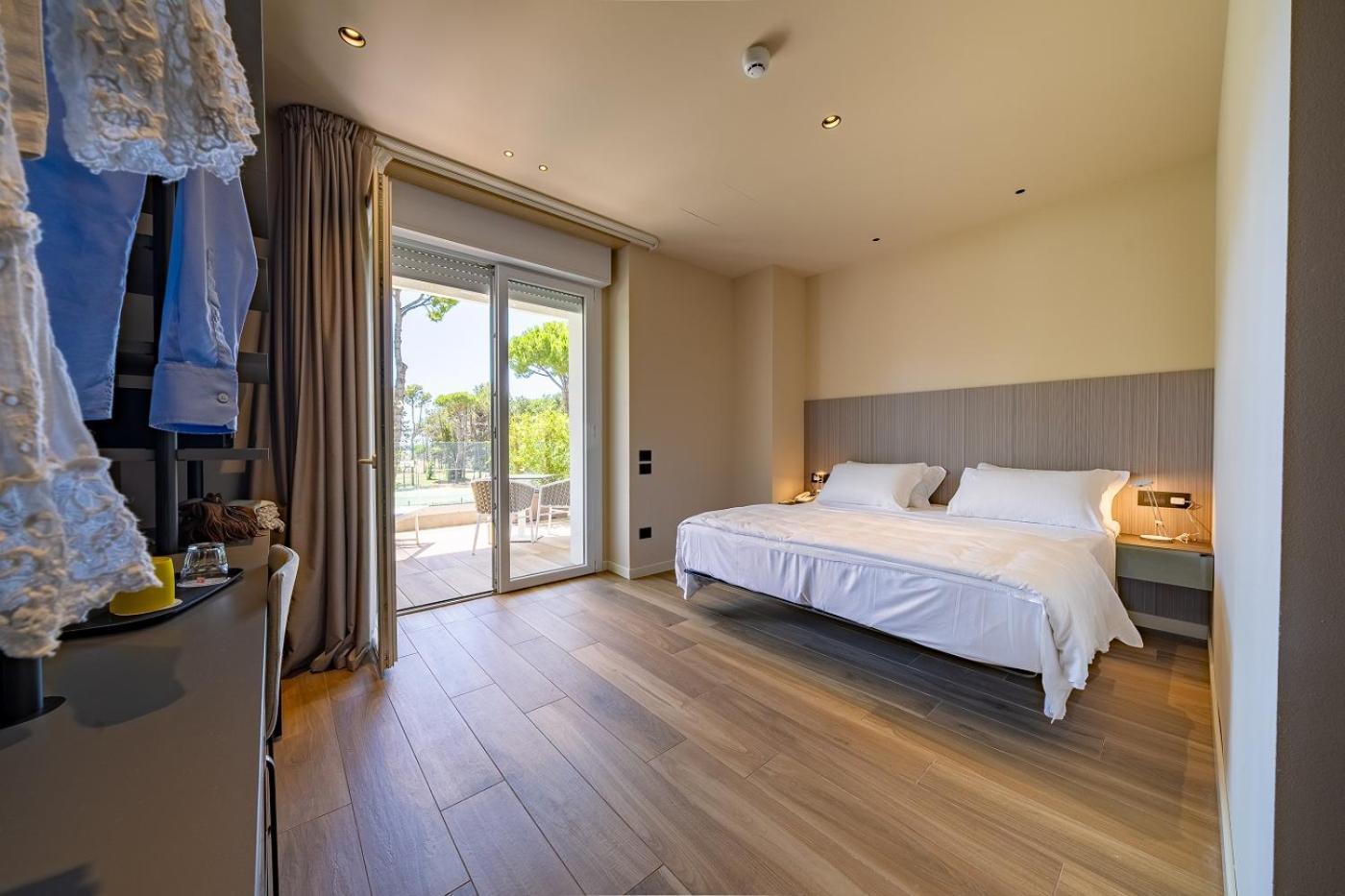 Il Tridente Hotel Bibione Eksteriør billede