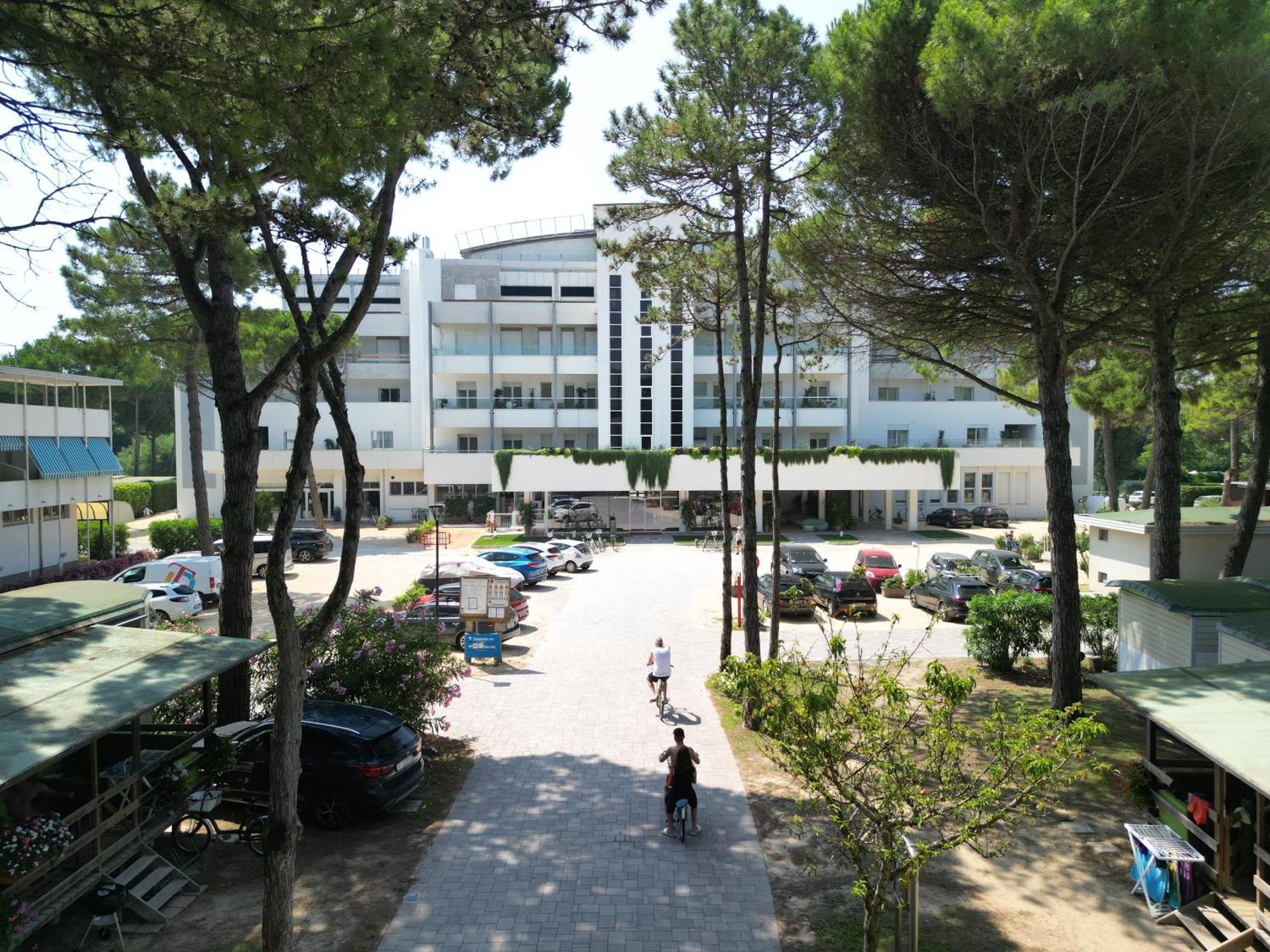Il Tridente Hotel Bibione Eksteriør billede