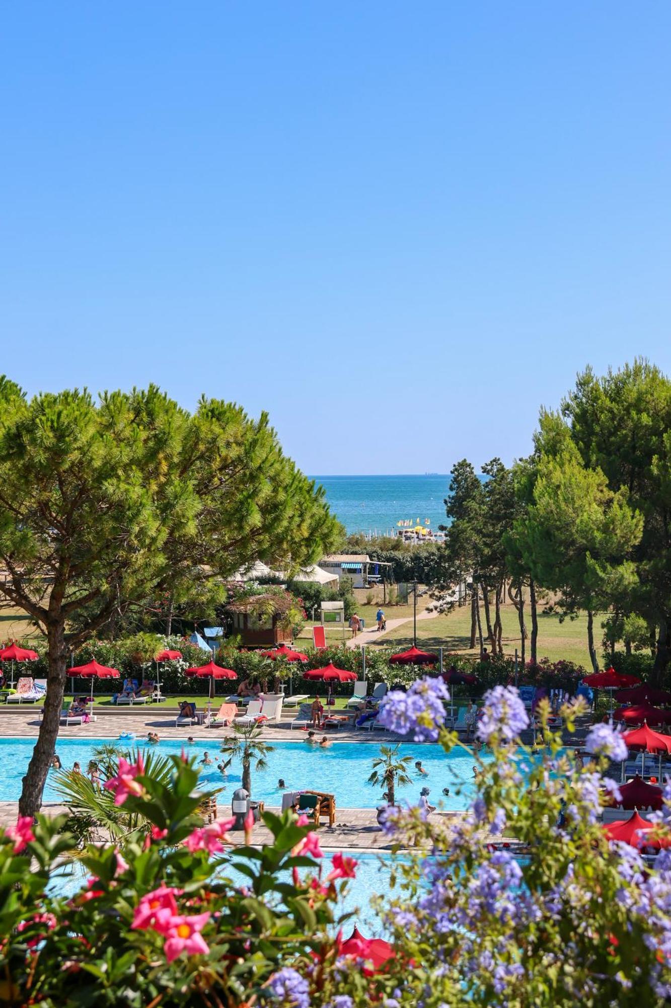 Il Tridente Hotel Bibione Eksteriør billede