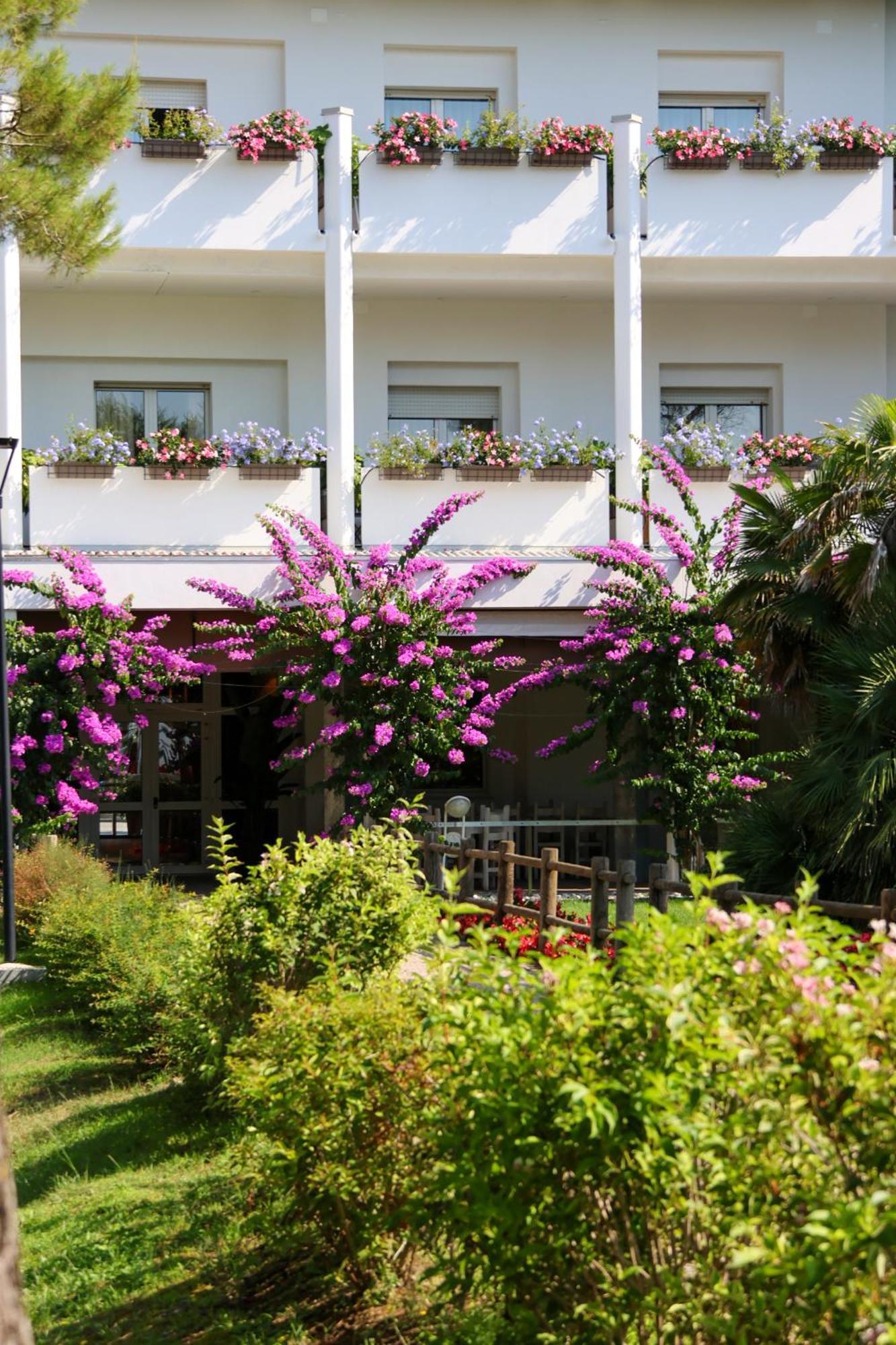 Il Tridente Hotel Bibione Eksteriør billede